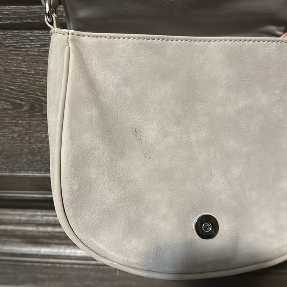 Express long crossbody hobo bag - Picture 3 of 4